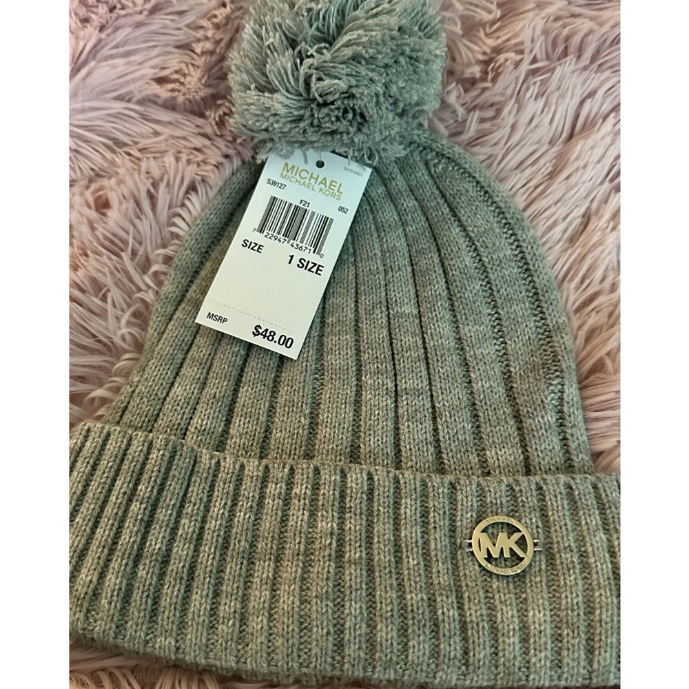 Michael Kors winter hat